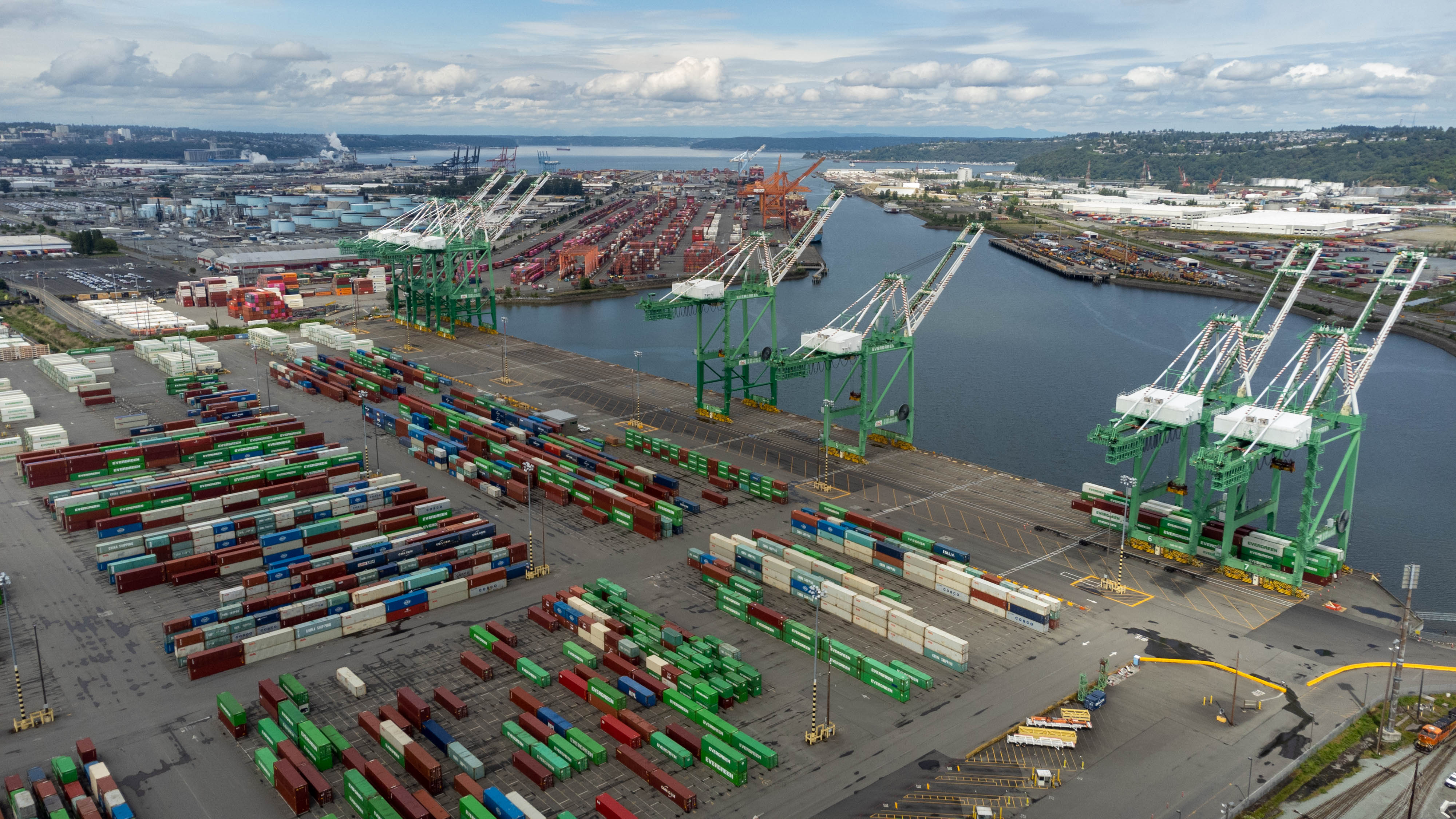 Port of Tacoma Accelerates Net-Zero GHG Deadline to 2040